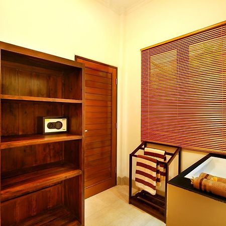 De Liza Villa Seminyak Beachside By Bali Asia Villa Exterior foto