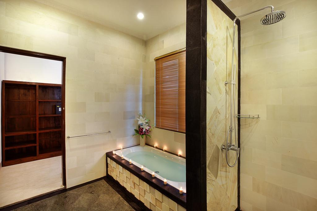 De Liza Villa Seminyak Beachside By Bali Asia Villa Exterior foto